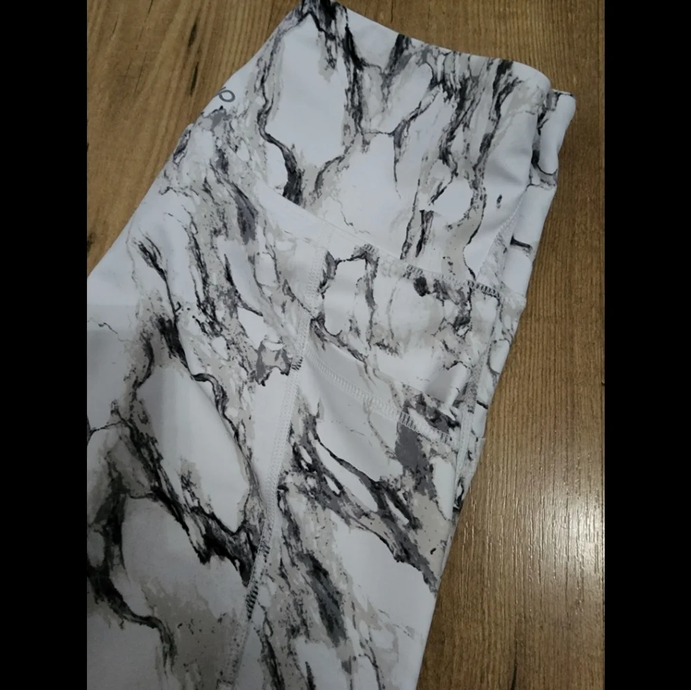 Marble print athletic leggings. Infinite performance brand. - Picture 2 of 2